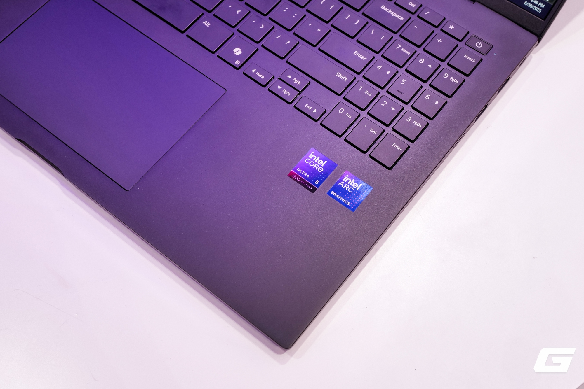 LG chính thức giới thiệu laptop LG gram AI 2025 tại Việt Nam: siêu mỏng nhẹ, tích hợp trí tuệ nhân tạo Hybrid AI toàn diện- Ảnh 6.