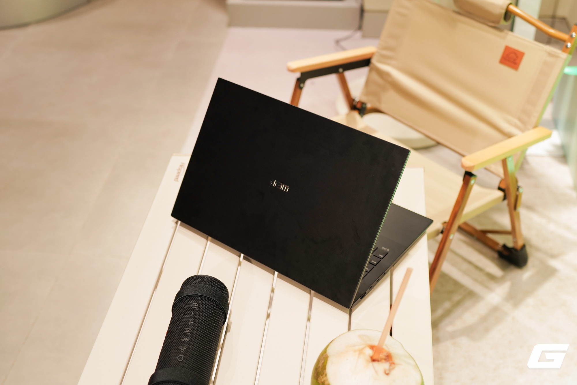 LG chính thức giới thiệu laptop LG gram AI 2025 tại Việt Nam: siêu mỏng nhẹ, tích hợp trí tuệ nhân tạo Hybrid AI toàn diện- Ảnh 12.