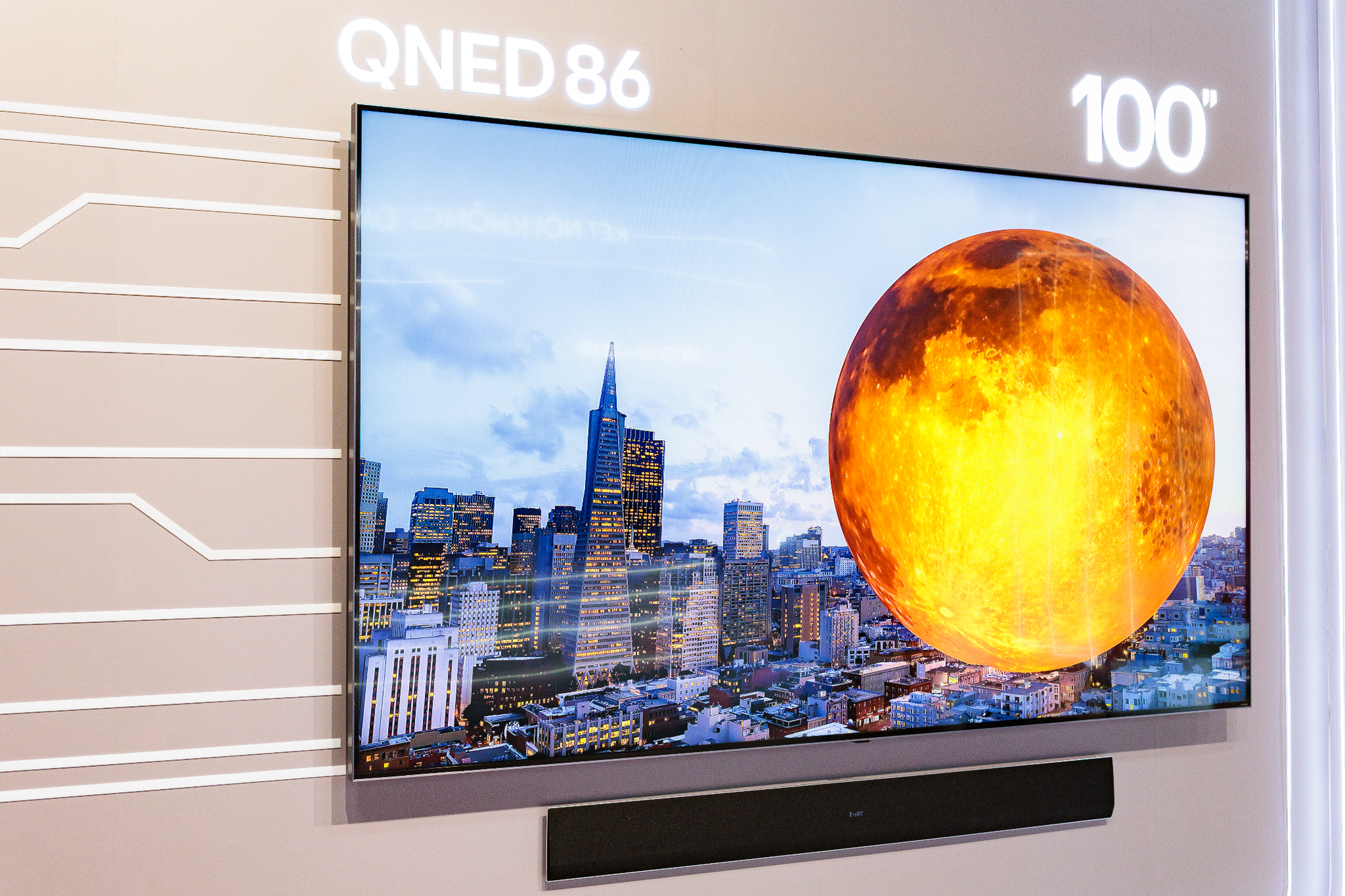 LG QNED evo AI 2025: Đỉnh cao màu sắc, chuẩn mực không dây đích thực- Ảnh 3.